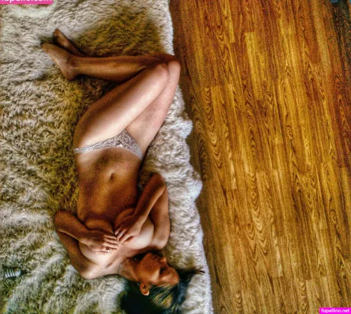 Sansa Mur OnlyFans Thumbnail #wvQqD56bQM