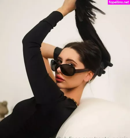 Santa Garcia OnlyFans Thumbnail #LwRoVgAtYv