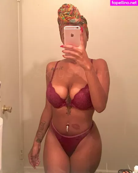 Santana Skyy OnlyFans Thumbnail #VQXFT64UMH