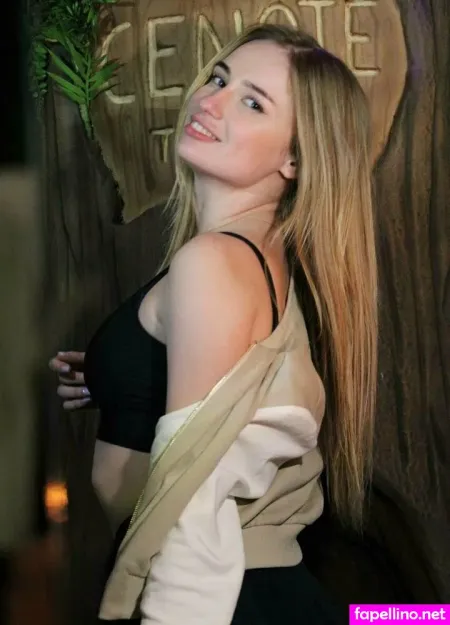 Santase OnlyFans Thumbnail #NKY7T8atj1