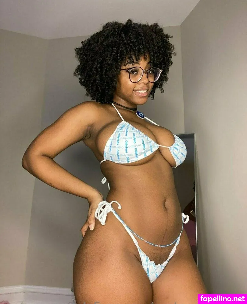Santassweetest, santas_sweetest Nude Leaked OnlyFans Photo #3hReQ7cWgx