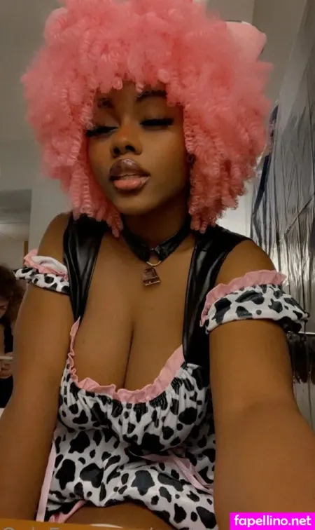 Santassweetest 6 OnlyFans Thumbnail #GwKxLY8Qt8