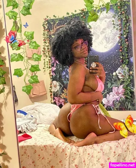Santathesweetest 2 OnlyFans Thumbnail #TKWVzXDnCK