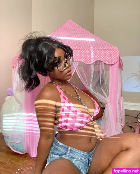 Santathesweetest 2 OnlyFans Thumbnail #VQ6Y0vE16q