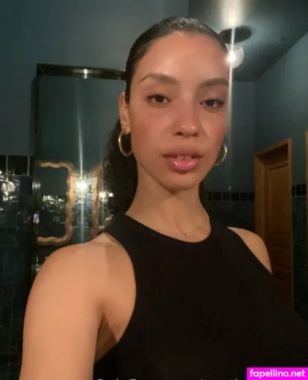 Santinihoudini OnlyFans Thumbnail #LWJEuXRnWR