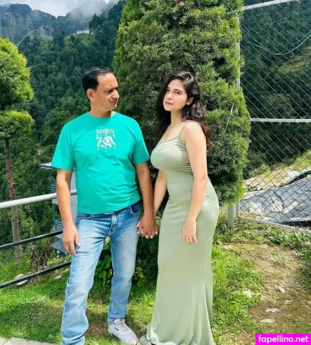 Santoormomrachna OnlyFans Thumbnail #Wc7htfpI3Z