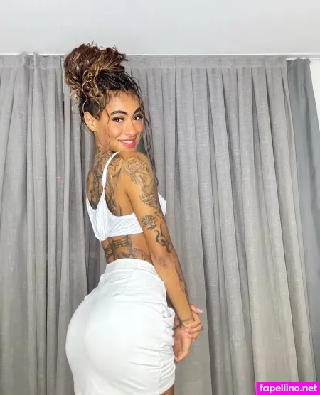 Santos Isabella OnlyFans Thumbnail #18lkynqRa3