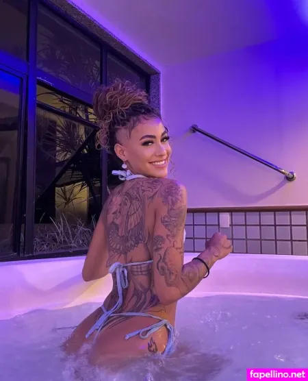 Santos Isabella OnlyFans Thumbnail #SyAjIhyZBc