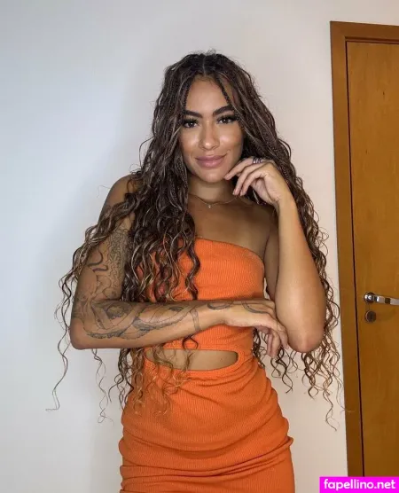 Santos Isabella OnlyFans Thumbnail #gPw4HYezY4