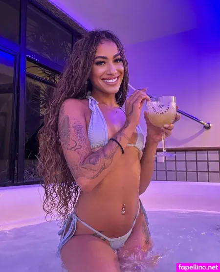 Santos Isabella OnlyFans Thumbnail #vOwqeIMZf8