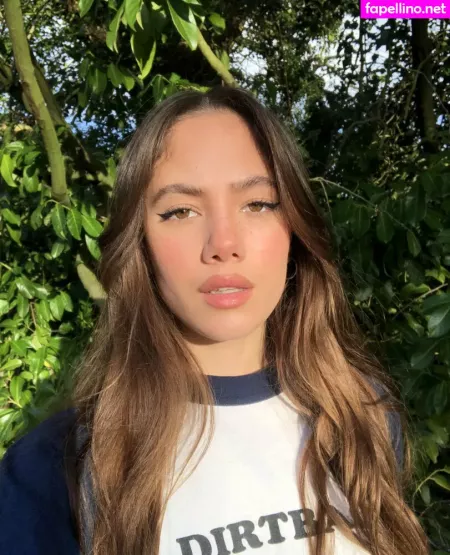 Saoirse Alicia Behzadi OnlyFans Thumbnail #5q3VVdZOxm