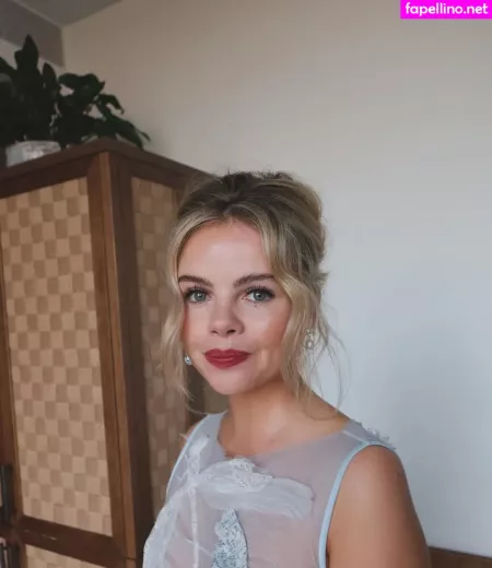 Saoirse Monica Jackson OnlyFans Thumbnail #KZbq2dUQwL
