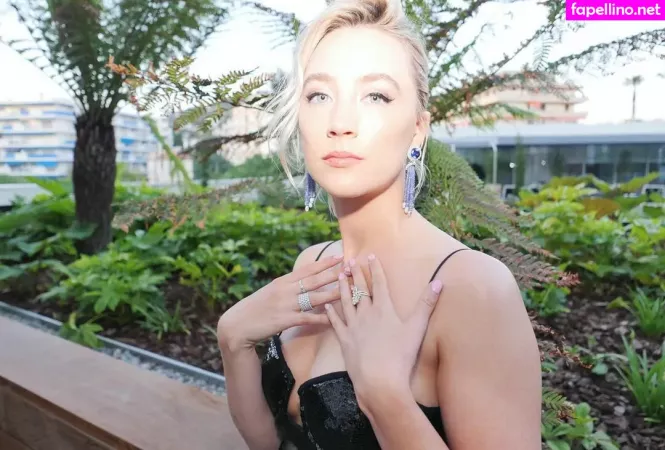 Saoirse Ronan OnlyFans Thumbnail #lvjYGxscdn