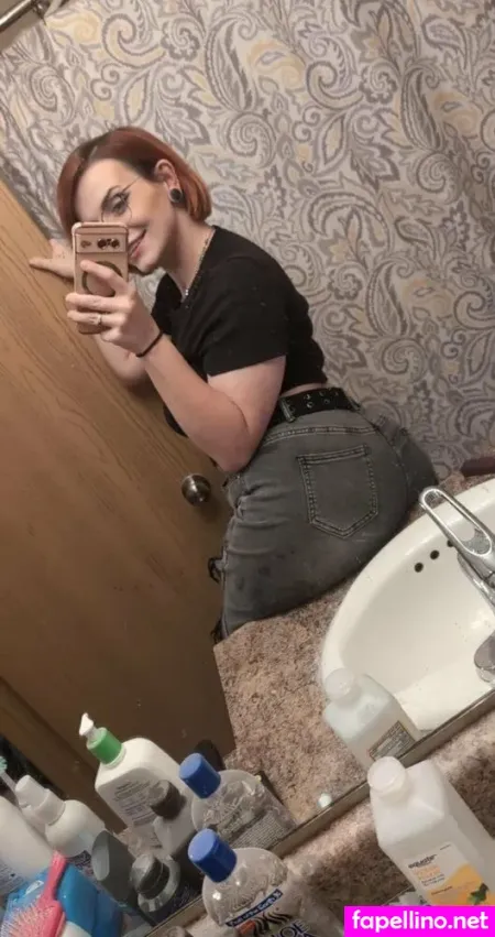 Saphriastyx OnlyFans Thumbnail #lAT2WiNIPx