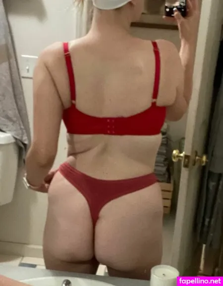 Sapioslut OnlyFans Thumbnail #IJTTAPqnZd