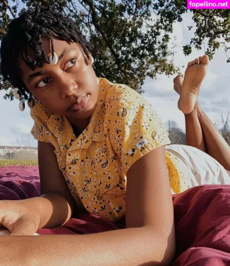 Sapiosuccubust OnlyFans Thumbnail #BCU0BYsWsb