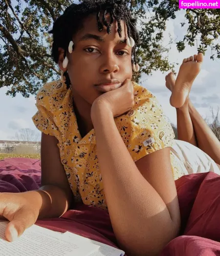 Sapiosuccubust OnlyFans Thumbnail #FdJ01OxpsB