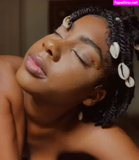 Sapiosuccubust OnlyFans Thumbnail #rMgaFAgTgD