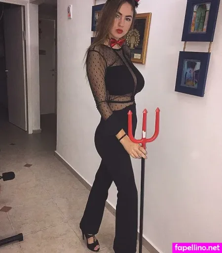 Sapir Elgrabli OnlyFans Thumbnail #H8BMVb2lN7