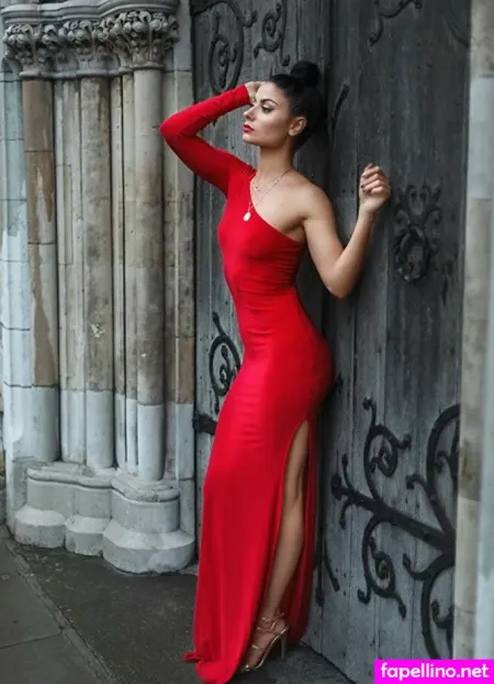 Sapphire Elia OnlyFans Thumbnail #d29jGzzMoB
