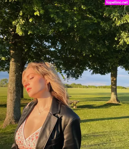 Sapphire Upshall OnlyFans Thumbnail #KAufI0qV6c