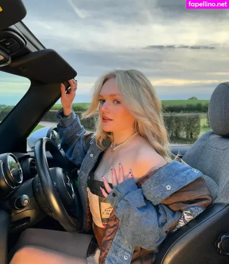 Sapphire Upshall OnlyFans Thumbnail #foiroSZXub