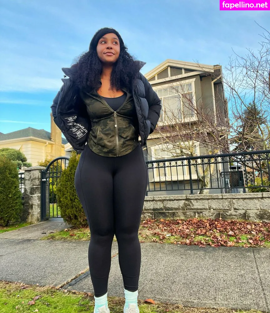 fireviolet, itsgivingsaph, itsgivingsapphire, momymlkrz Nude Leaked OnlyFans Photo #YYf0MMWt7r