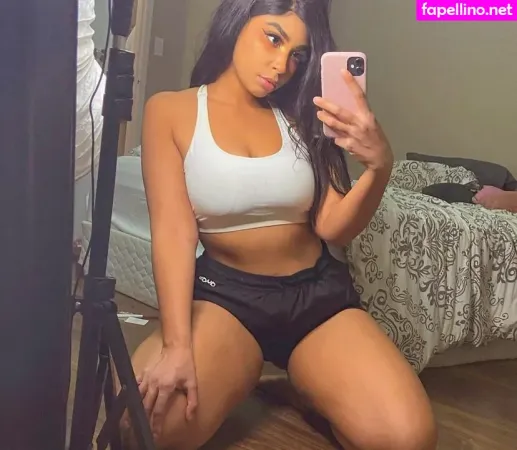 Sapphire OnlyFans Thumbnail #b99awO1VLm