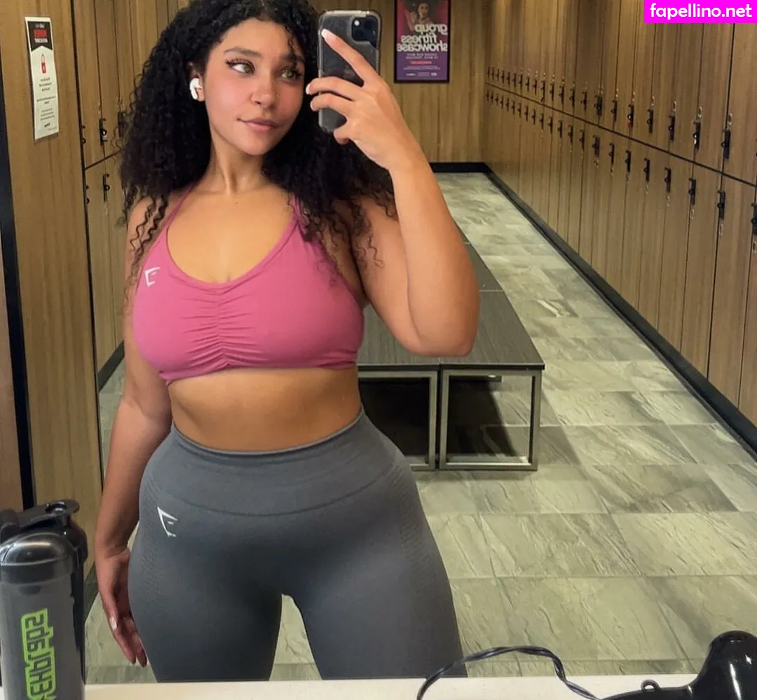 fireviolet, itsgivingsaph, itsgivingsapphire, momymlkrz Nude Leaked OnlyFans Photo #un0tBiKTSQ