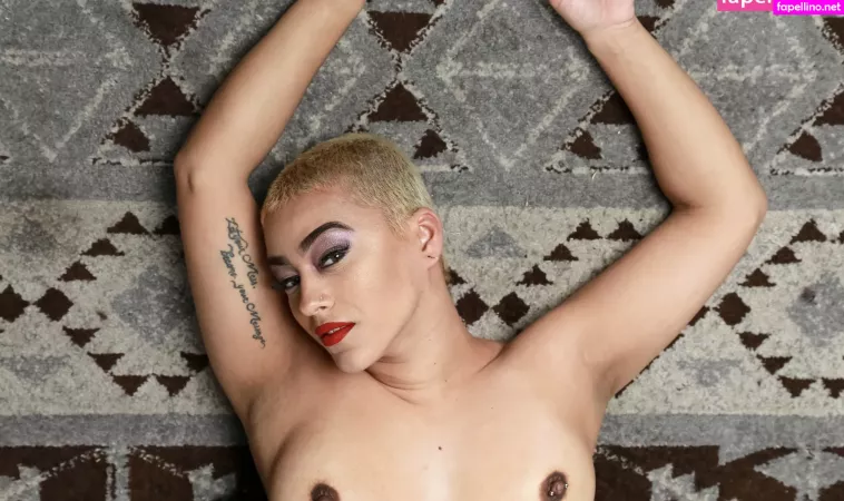 Sapphireee OnlyFans Thumbnail #DtoGdTzW54