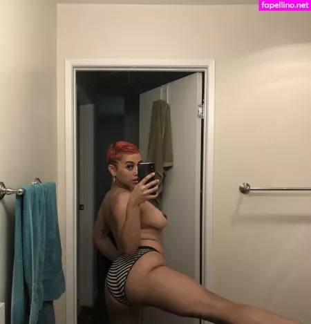 Sapphireee OnlyFans Thumbnail #JAJm2BdVzv