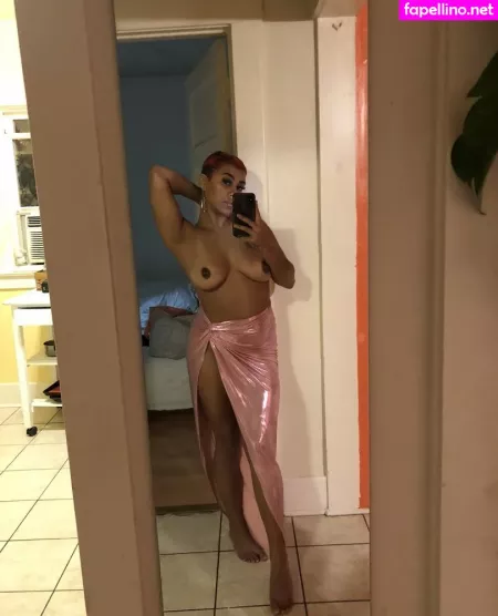 Sapphireee OnlyFans Thumbnail #hUrFwQo5S4