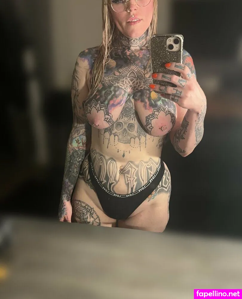sapphireink2, sapphireink2_ Nude Leaked OnlyFans Photo #Rv6OvrH9X4