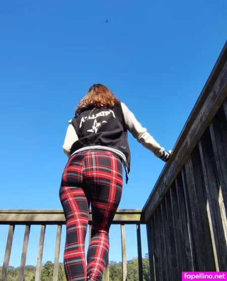 Sapphiremoonxx OnlyFans Thumbnail #kXj6IHZUzD