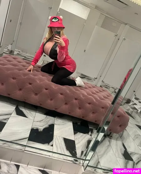 Sapphiresummersfreepage OnlyFans Thumbnail #IR8IgQt2w1