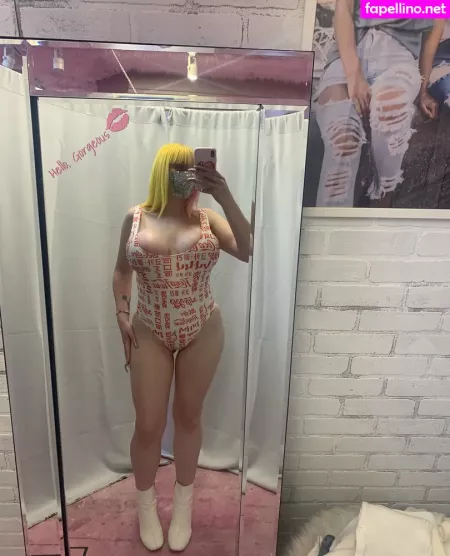Sapphiresummersofficial OnlyFans Thumbnail #S6zznYS6ee