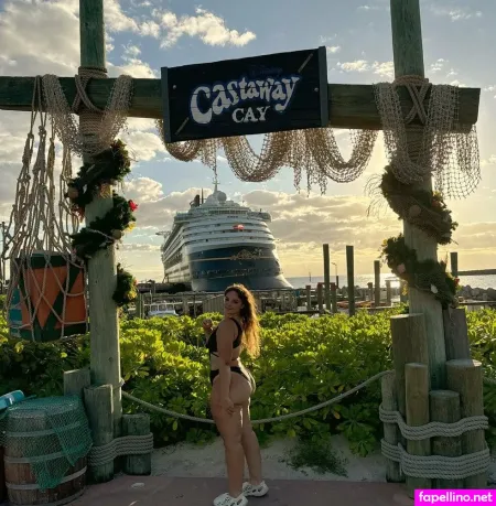 Sapphiresux OnlyFans Thumbnail #SLtlQYwPgE