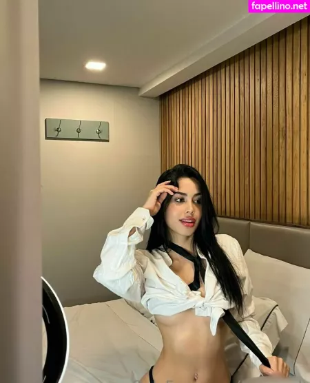 Sara Agudelo OnlyFans Thumbnail #qkMndrl7kw