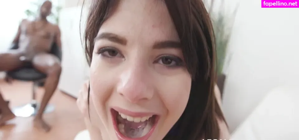 Sara Bell OnlyFans Thumbnail #4q6jAYzQML