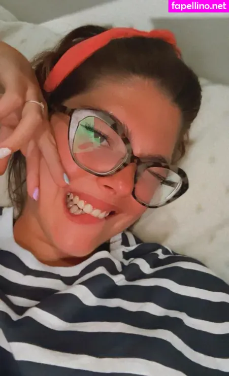 Sara Bell OnlyFans Thumbnail #IHoxtJSjHo