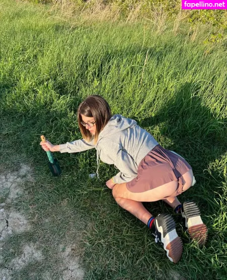 Sara Bell OnlyFans Thumbnail #LNDj2PHPic