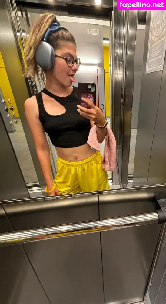 SARABELOFF1C1AL, sara.bellofficial, sara_bellofficial, sarabell, sarabellofficial Nude Leaked OnlyFans Photo #zvC3DwhdMf