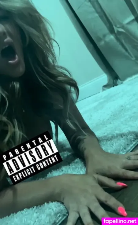 Sara Blake Cheek 2 OnlyFans Thumbnail #bfgCvKmTsZ