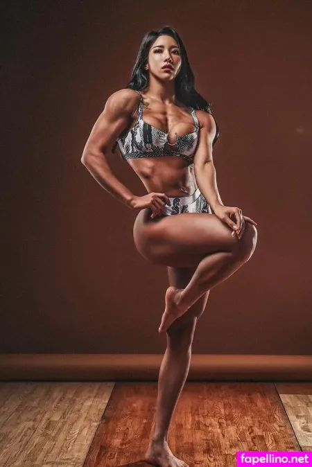 Sara C2 OnlyFans Thumbnail #YvX82y51o4