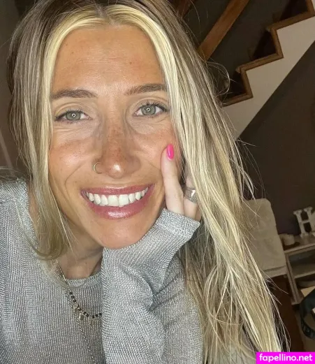 Sara Chediak OnlyFans Thumbnail #Fr3YTGMOjB