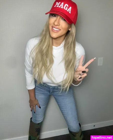 Sara Cheeky 2 OnlyFans Thumbnail #EVkKXFXM4b