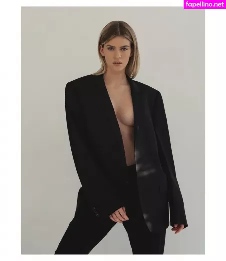 Sara Croce OnlyFans Thumbnail #U0jBPO5zWc