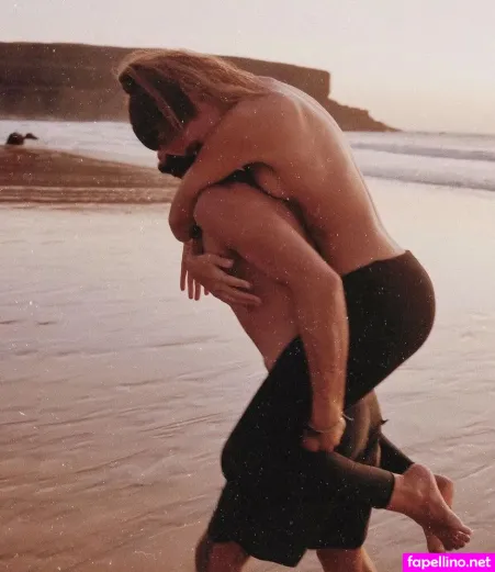 Sara De Miguel OnlyFans Thumbnail #KDvHAUqGvq