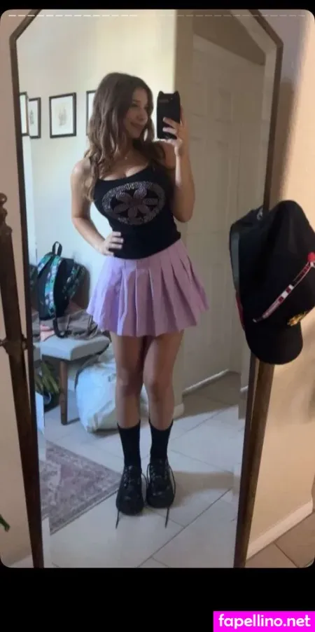 Sara Dobrik OnlyFans Thumbnail #74pblQ1tu0