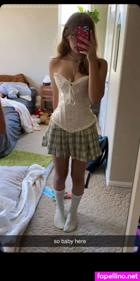 Sara Dobrik OnlyFans Thumbnail #NeArbZcPYN